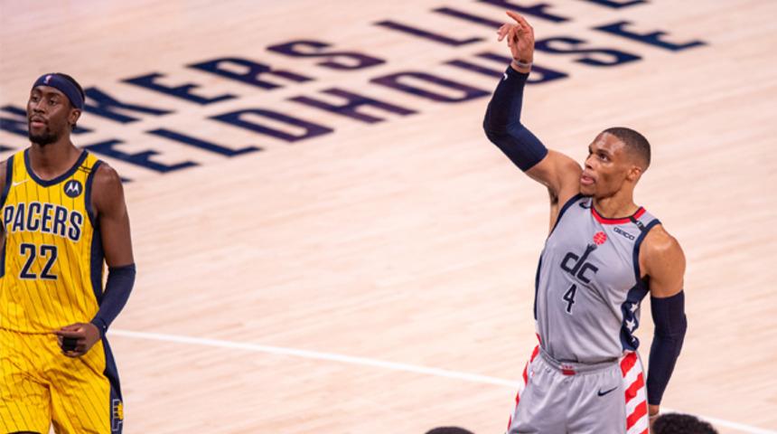 Westbrook NBA tarihinin "triple double" rekorunu egale etti