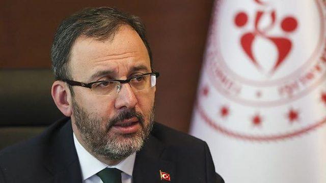 Bakan Kasapoğlu, Süper Lig'e yükselen kulüpleri kutladı