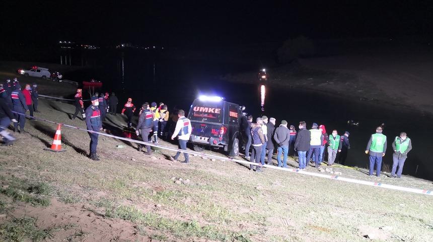 Aksaray’da serinlemek için gölete giren 2 çocuk boğularak öldü