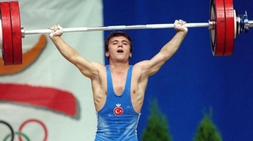 Naim Süleymanoğlu'nun son hali: Süleymanoğlu'nun sağlık durumu ile ilgili gelişmeler var!