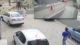 Yer: Adana! Selfie yapan kız kardeşler gasp edildi 