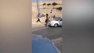 İsrail'in zulmü bitmiyor! Yine saldırdılar