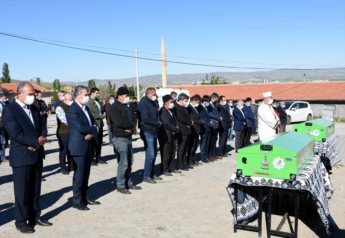 G&Uuml;NCELLEME 2 - Aksaray'da serinlemek i&ccedil;in baraj g&ouml;l&uuml;ne giren 2 &ccedil;ocuğun cesedi bulundu