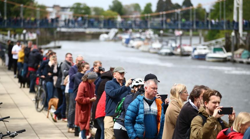 İngiltere 'normalleşme'de üçüncü aşamaya geçiyor