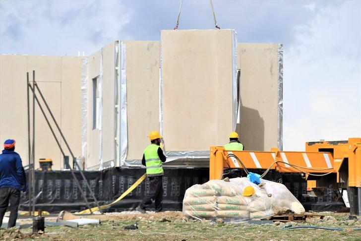 Van'daki depremzedeler sonbaharda kalıcı konutlarına kavuşacak G1