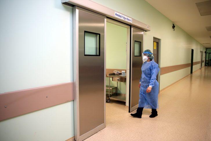 Salgınla mücadelede en ön cephede savaşan hemşireler çifte bayram yaşamak istiyor G4