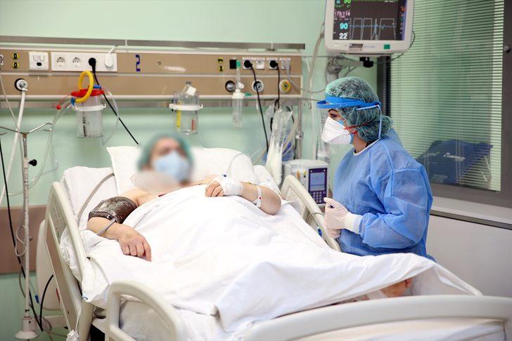 Salgınla mücadelede en ön cephede savaşan hemşireler çifte bayram yaşamak istiyor G5