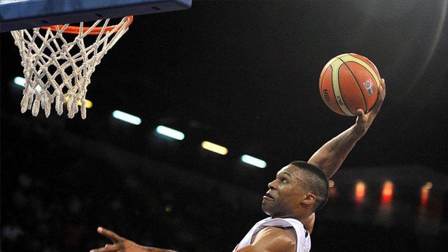Russell Westbrook, NBA rekoru kırdı