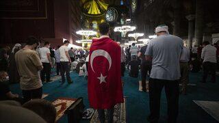 Ayasofya'daki bayram namazı TRT 1'den canlı yayınlanacak