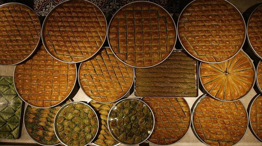 Baklavacıların ‘tatlı’ telaşı! Gastronomi kentinde bayram mesaisi erken başladı