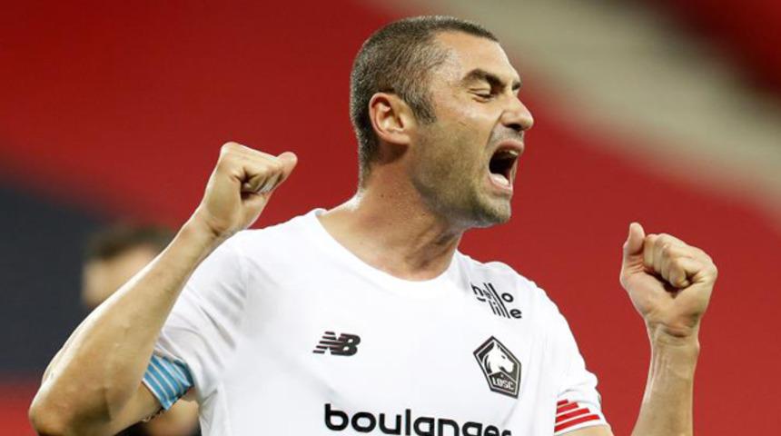 Milli futbolcu Burak Yılmaz'a Fransa'da büyük onur