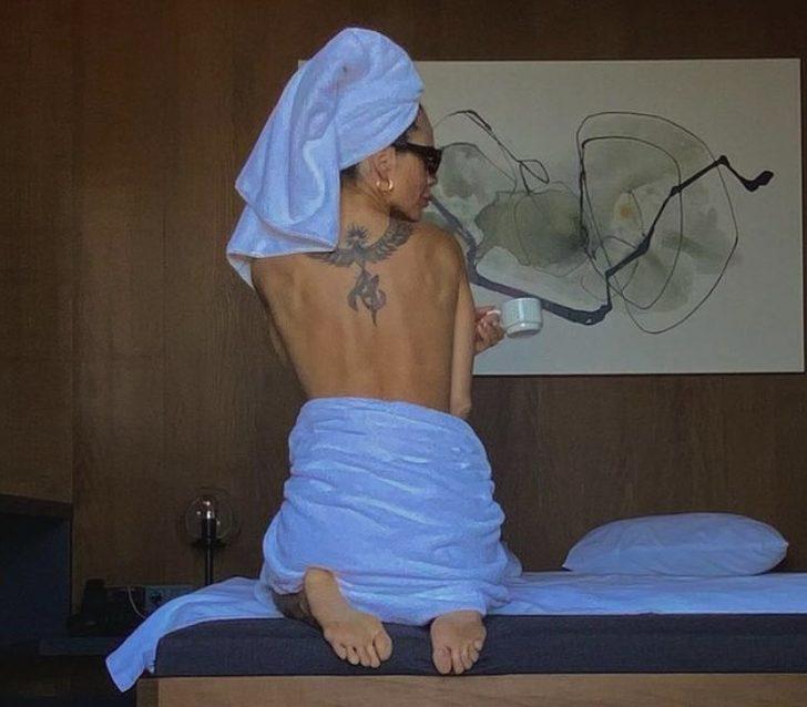 Eliz Sakuçoğlu üstsüz pozları sosyal medyada olay oldu G3