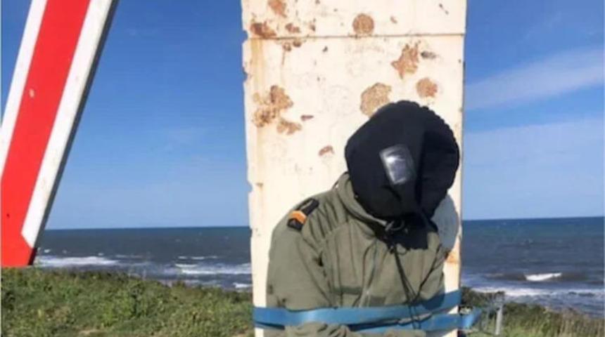 İnanılmaz! Pilotu hedef noktasına bağlamışlar!