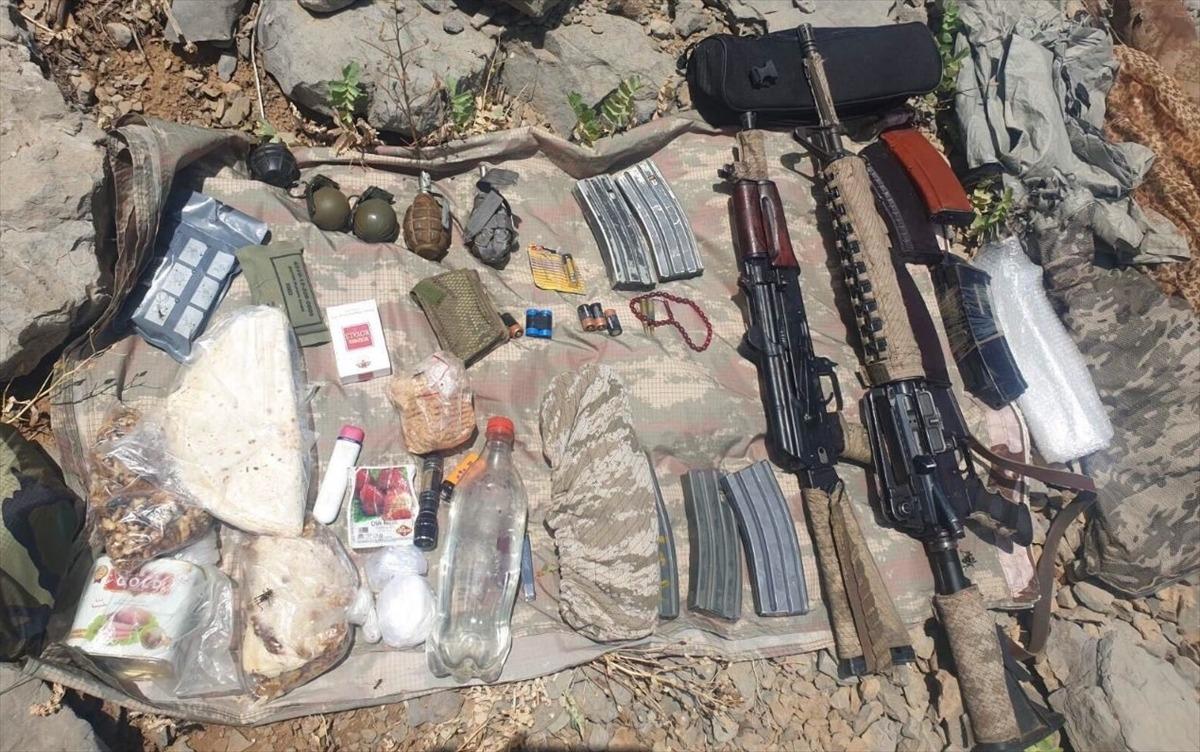 Pen&ccedil;e-Şimşek ve Pen&ccedil;e-Yıldırım operasyonlarında silah, m&uuml;himmat ve yaşam malzemesi ele ge&ccedil;irildi