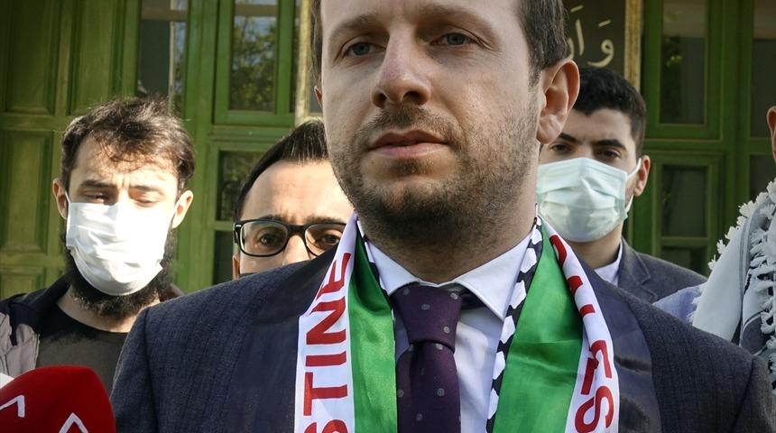 BUÜ'nün Filistinli öğrencileri İsrail'in saldırılarını protesto etti