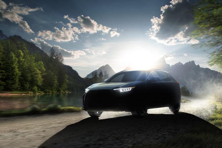 Yeni Tam Elektrikli SUV’una “Solterra” ortaya çıktı