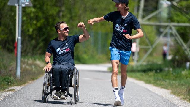 184 bin kişilik rekor katılımla tüm dünya omurilik felçlilerine umut olmak için koştu