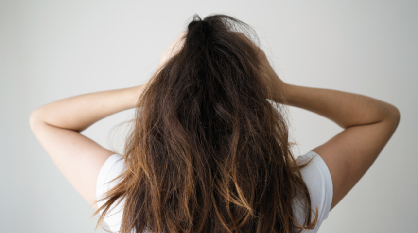 Uyurken sa&ccedil;ınıza bakım yapın! Uykuda sa&ccedil;ınızı neden a&ccedil;ık bırakmamalısınız?