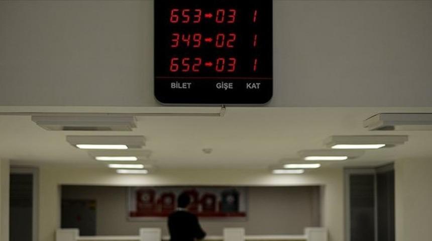 Bankalar kaçta açılıyor, kaçta kapanıyor? 2021 bankalar çalışma saatleri neler?