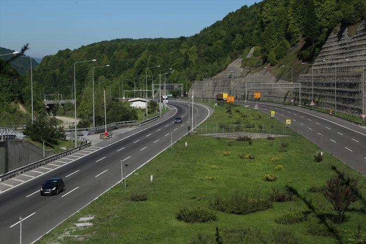 Bolu Dağı Tüneli'nde Ramazan Bayramı arifesinde sakinlik yaşanıyor G3