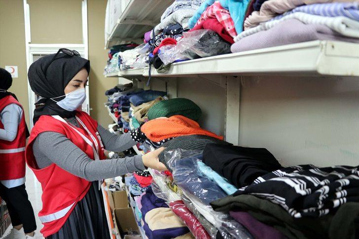 Elazığ'da "iyilik timi" kırsaldaki çocukların saç bakımı ve bayramlıkları için seferber oldu G1