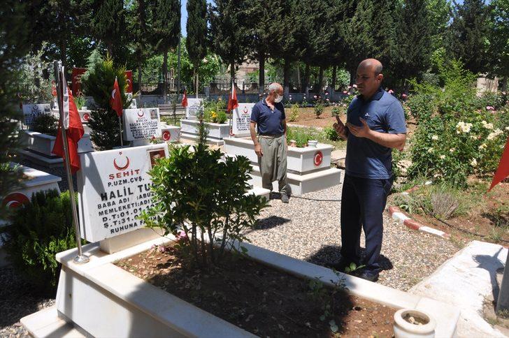 Gaziantep, Malatya, Kahramanmaraş ve Adıyaman'daki şehitliklerde hüzünlü Ramazan Bayramı arifesi G3