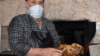 Tanesi 35 lira! 18 saat pişiriyorlar, Sivas'ta girmediği ev yok