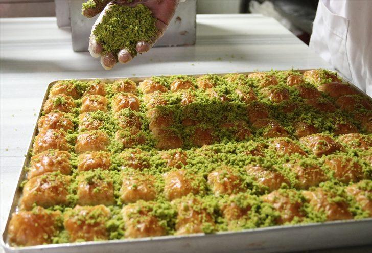Gastronomi kentleri Şanlıurfa ve Gaziantep'te soğuk baklavaya ilgi artıyor G4