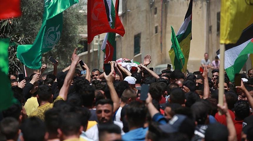 Filistin asıllı İngiliz vekil parlamentoda İsrail'in öldürdüğü çocukların isimlerini okudu