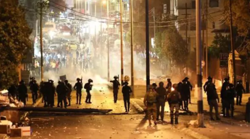 İsrail'in Lid kentinde gece sokağa çıkma yasağı ilan edildi