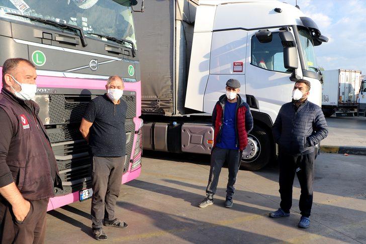 Avrupa'ya çıkmak için sınır kapısında bekleyen uzun yol şoförleri bayrama ailelerinden uzakta buruk girdi G4