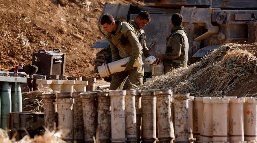 İsrail: Gazze'ye kara harekatı için hazırlıklar sürüyor