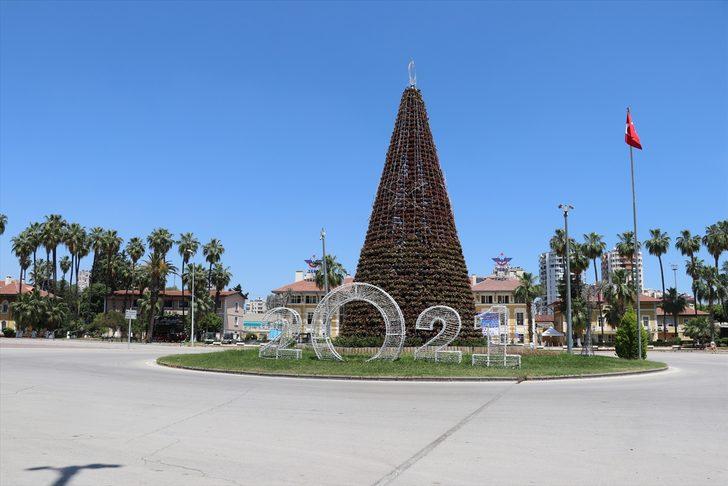 Adana, Mersin, Hatay ve Osmaniye'de Ramazan Bayramı'nda cadde ile sokaklarda sessizlik hakim G4