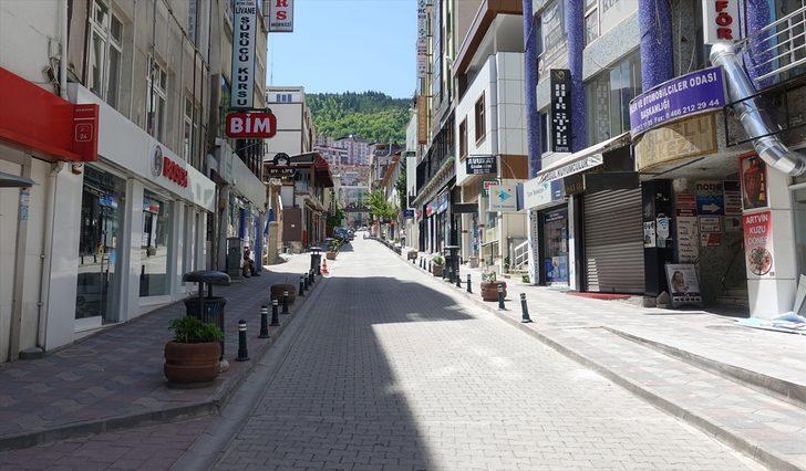 Karadeniz'deki 7 ilde Ramazan Bayramı'nın ilk günü sessiz geçiyor G5