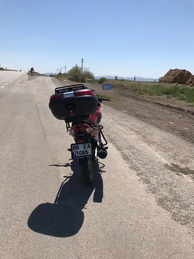 Kırıkkale'de bariyerlere çarpan motosikletin sürücüsü öldü