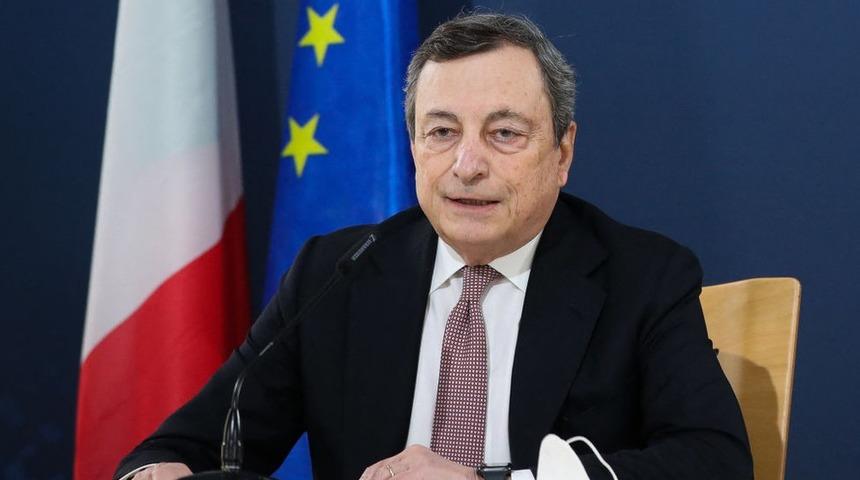 İtalya Başbakanı'nın maaş almadan çalıştığı açıklandı