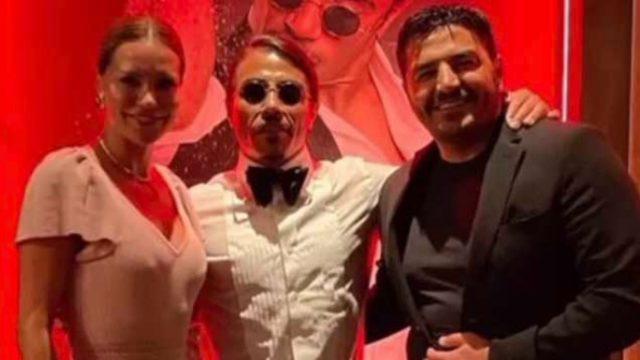 Ebru Şallı-Uğur Akkuş çiftinden Nusret'e sürpriz ziyaret