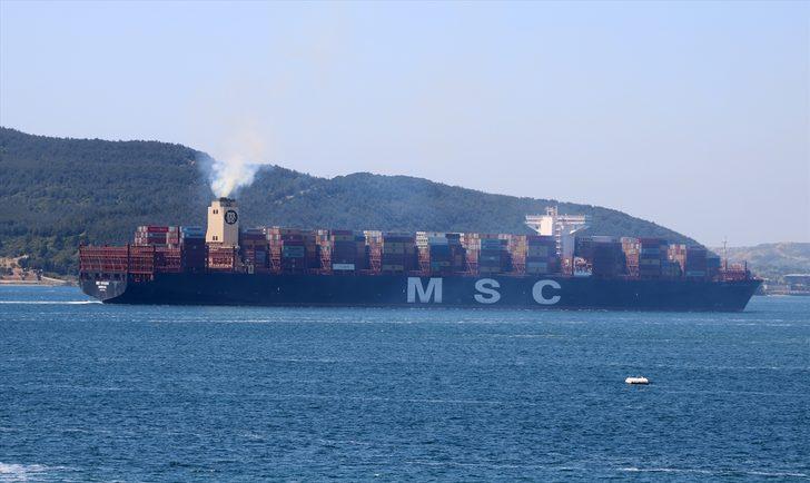 Çanakkale Boğazı 3 dev geminin geçişi nedeniyle tek yönlü trafiğe kapatıldı G2