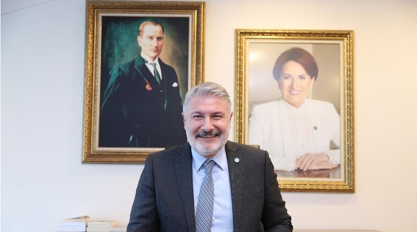 İYİ Parti 'iyileştirilmiş ve güçlendirilmiş parlamenter sistem' önerecek: Cumhurbaşkanı tarafsız olmalı