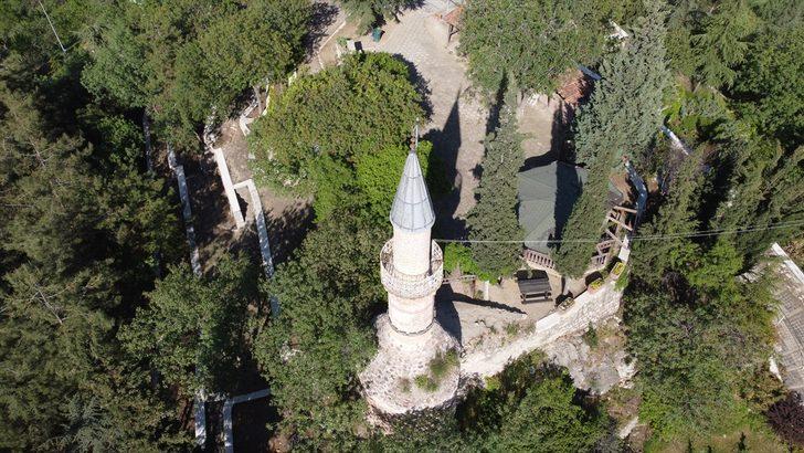 Bilecik'in simgesi "yıkık minareler" sessiz kalan kentte etkileyici manzaralar oluşturdu G3