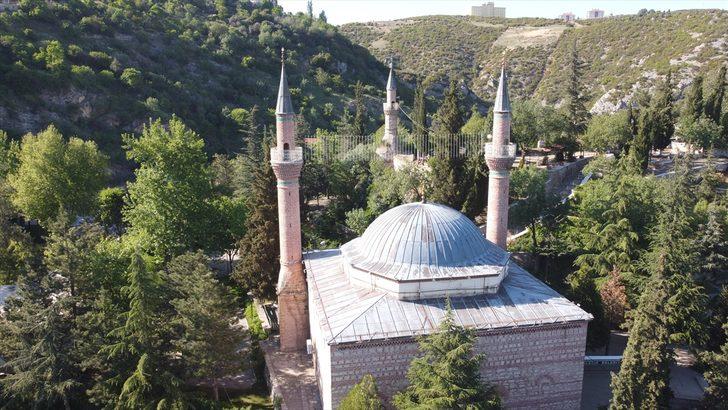 Bilecik'in simgesi "yıkık minareler" sessiz kalan kentte etkileyici manzaralar oluşturdu G4