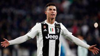 Ronaldo'nun annesi açıkladı: Gelecek yıl Sporting'in formasıyla mücadele verecek