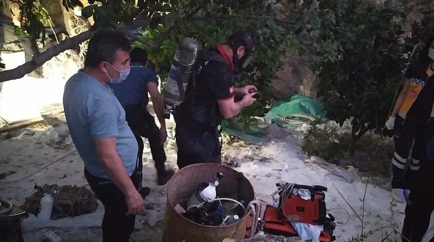 Pompa indirmek i&ccedil;in girdikleri kuyuda gazdan zehirlenen 3 kişi hayatını kaybetti