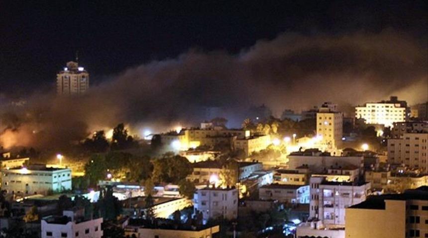 Son Dakika: İsrail'e peş peşe roketler atıldı