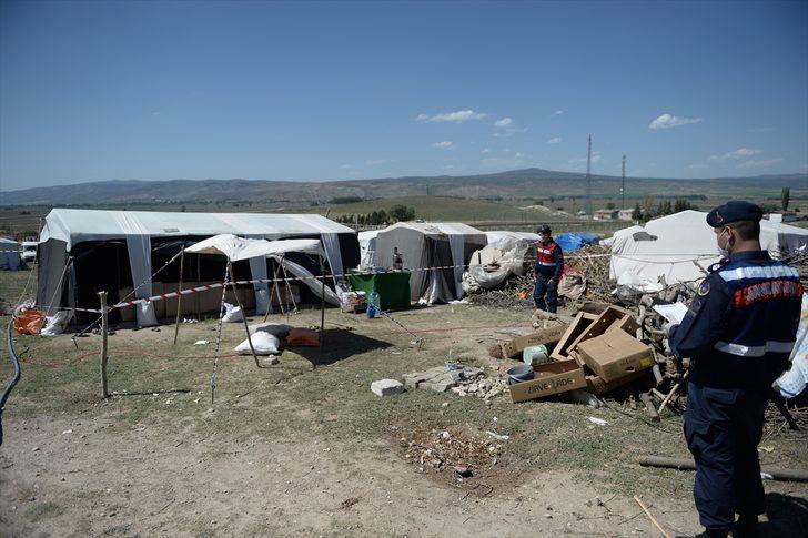 Eskişehir'de tarım işçilerinin kaldığı çadır alanında bir aile karantina altına alındı G1