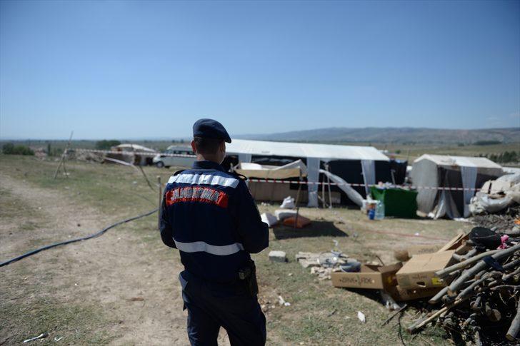 Eskişehir'de tarım işçilerinin kaldığı çadır alanında bir aile karantina altına alındı G2