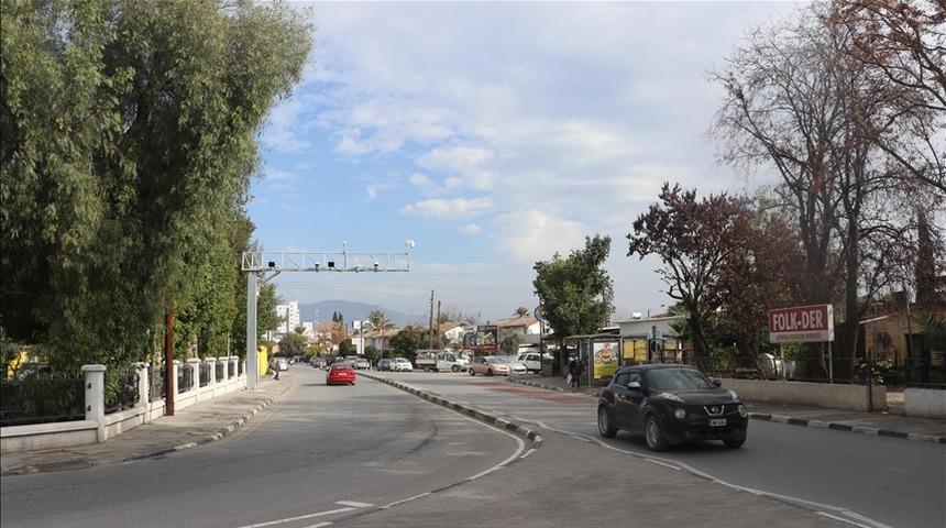 Cumhurbaşkanı Yardımcısı Oktay'dan, 'Tam kapanma 1 hafta uzar mı?' sorusuna yanıt!