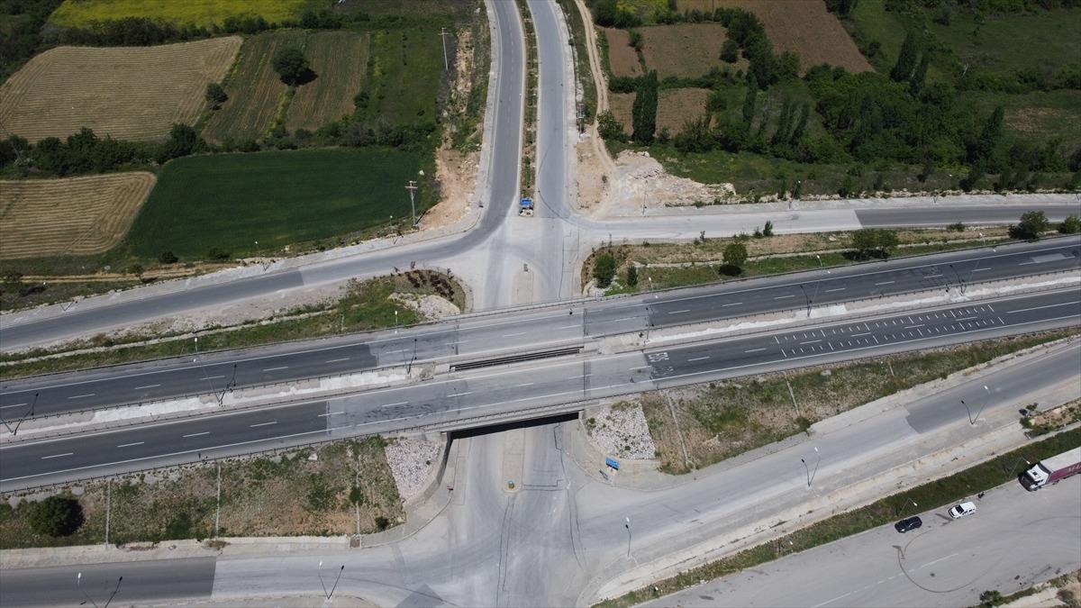 G&uuml;ney Marmara ile Eskişehir ve K&uuml;tahya'da "tam kapanma" nedeniyle sessizlik hakim