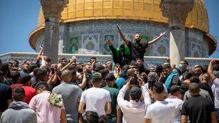 Mescid-i Aksa’da Erdoğan sloganları yükseldi