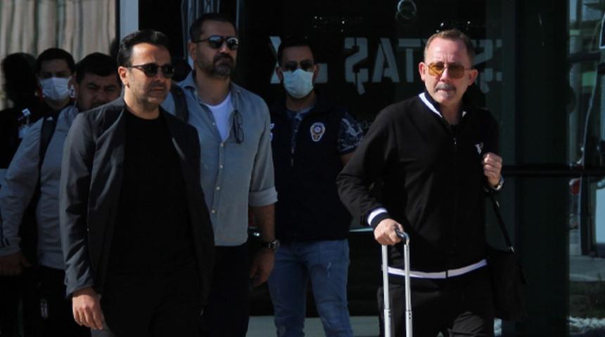 Beşiktaş, İzmir’e tam kadro geldi